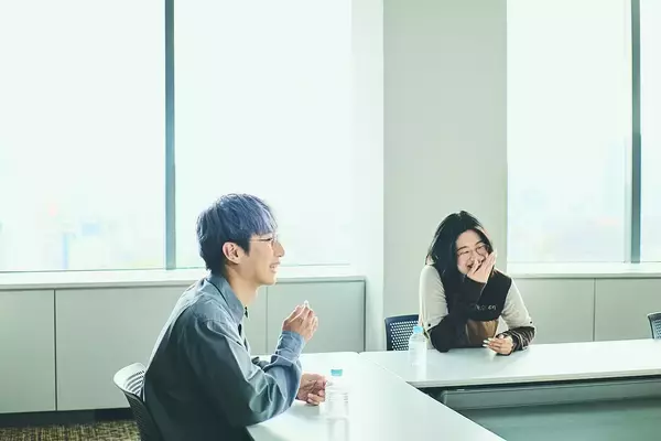 「朝井リョウ×山中瑶子の創作論。必要なのは「時代を読む力」ではない」の画像