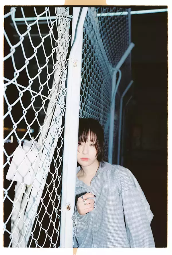 「上村窓写真連載vol.2『どこだよここは だれだよきみは』〜終わったおのでらと街を歩く〜」の画像