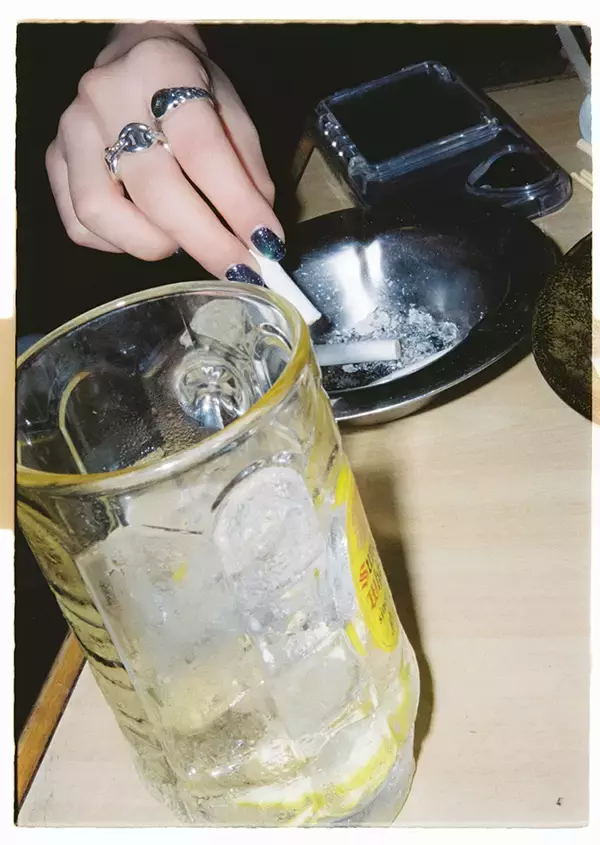 「上村窓写真連載vol.2『どこだよここは だれだよきみは』〜終わったおのでらと街を歩く〜」の画像