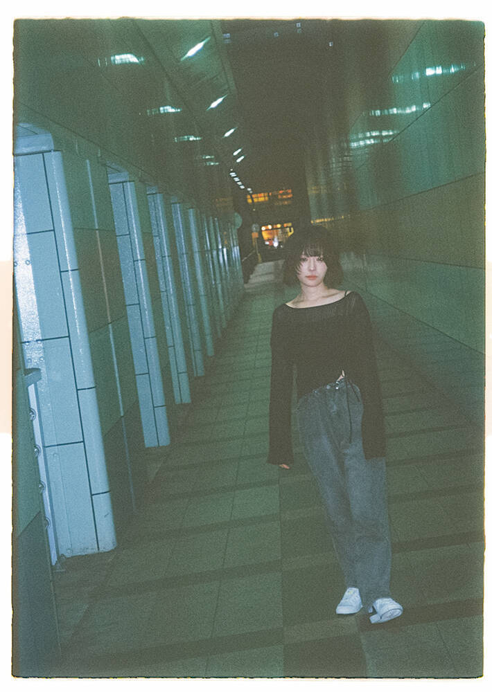 上村窓写真連載vol.2『どこだよここは だれだよきみは』〜終わったおのでらと街を歩く〜