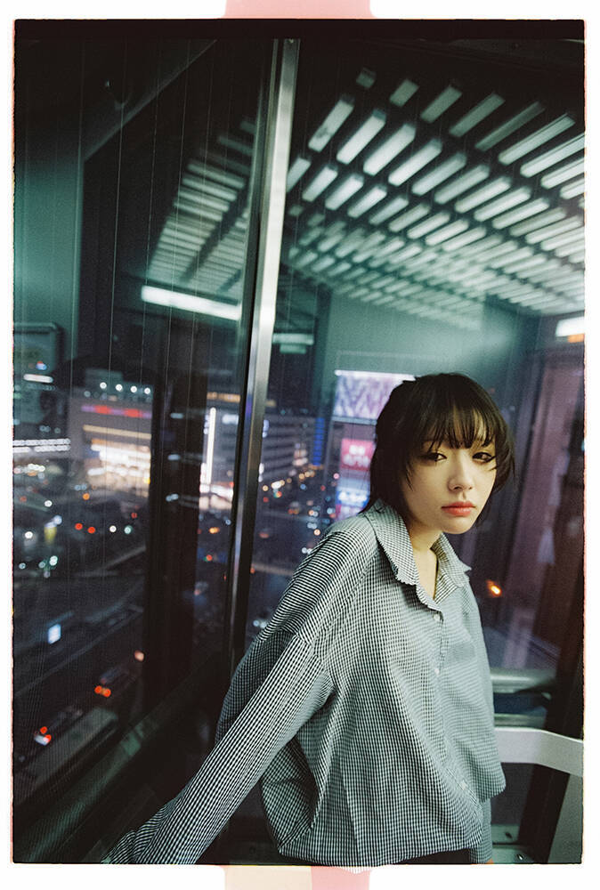 上村窓写真連載vol.2『どこだよここは だれだよきみは』〜終わったおのでらと街を歩く〜