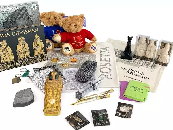 「世界の美術館や博物館のグッズが集結。AMUSEUMによるポップアップストアが渋谷で開催中」の画像