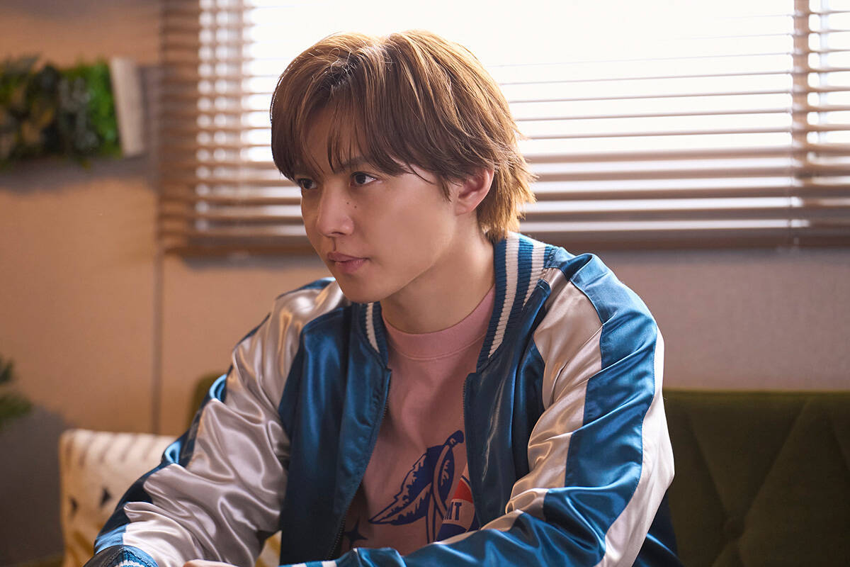 佐藤大樹×本郷奏多が「正反対バディ」。W主演ドラマ『時光代理人』が4月11日スタート