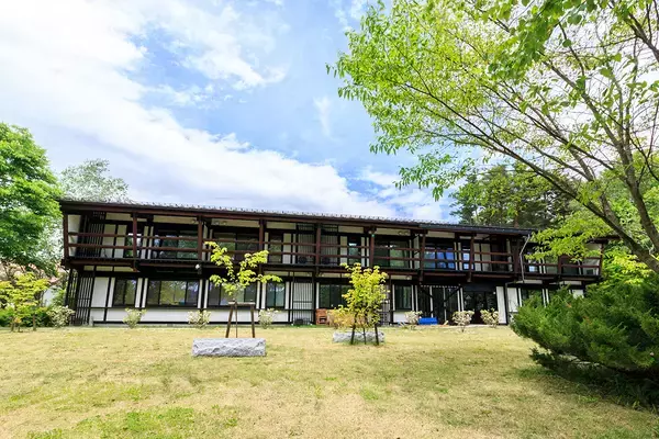 「地方移住と働き方改革を牽引してきた「富士見 森のオフィス」10周年記念書籍『十草十載』刊行」の画像