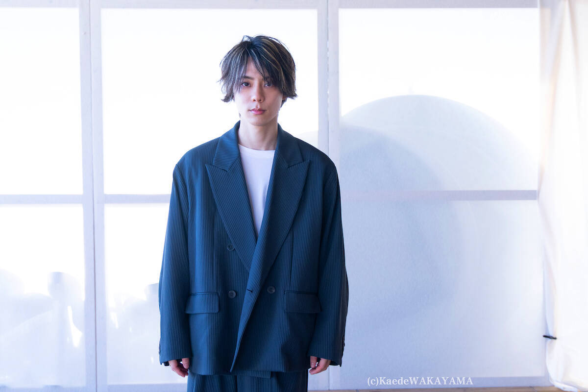 櫻坂46・山﨑天、令和ロマン・松井ケムリがアニメ映画『我々は宇宙人』に声優参加。主題歌はadieu