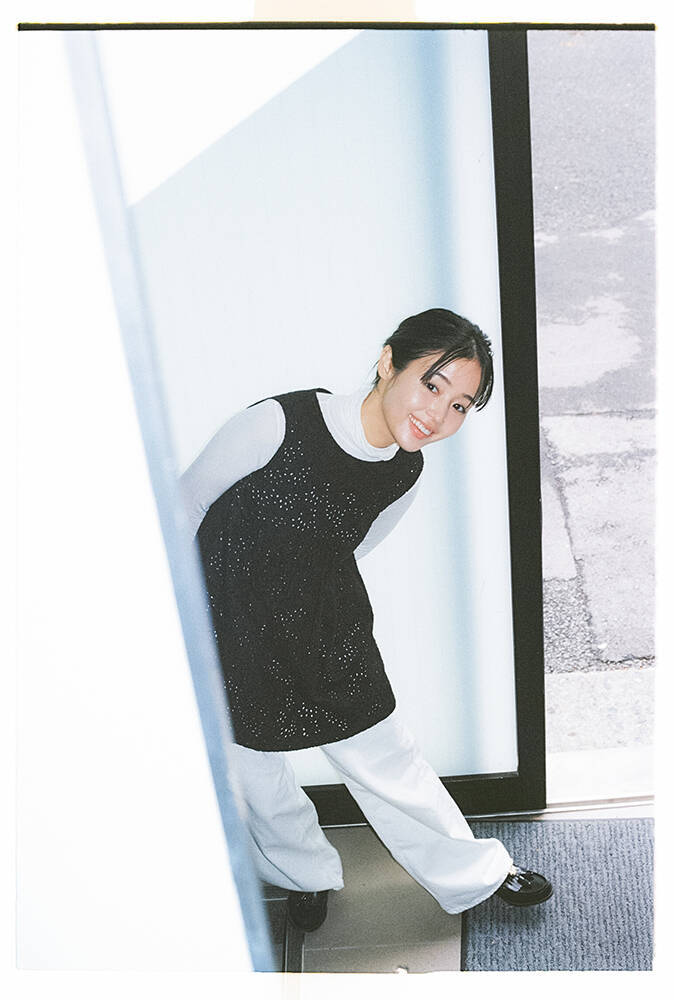 上村窓写真連載vol.4『どこだよここは だれだよきみは』〜藤原さくらと街を歩く〜