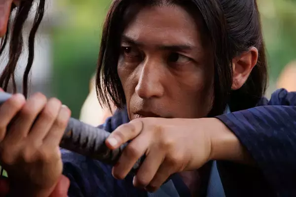 「Netflix『イクサガミ』キャストを紹介。岡田准一、藤﨑ゆみあ、清原果耶、二宮和也ら豪華共演」の画像