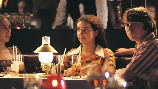 「音楽から紐解く『リコリス・ピザ』。ポール・トーマス・アンダーソンは「最高のDJ」でもあった」の画像