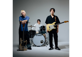 SuiseiNoboAz×ZAZEN BOYSのツーマンライブが11月23日に渋谷CLUB QUATTROで開催