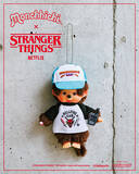 「モンチッチ×Netflix『ストレンジャー・シングス 未知の世界』のコラボキーチェーンが登場」の画像3
