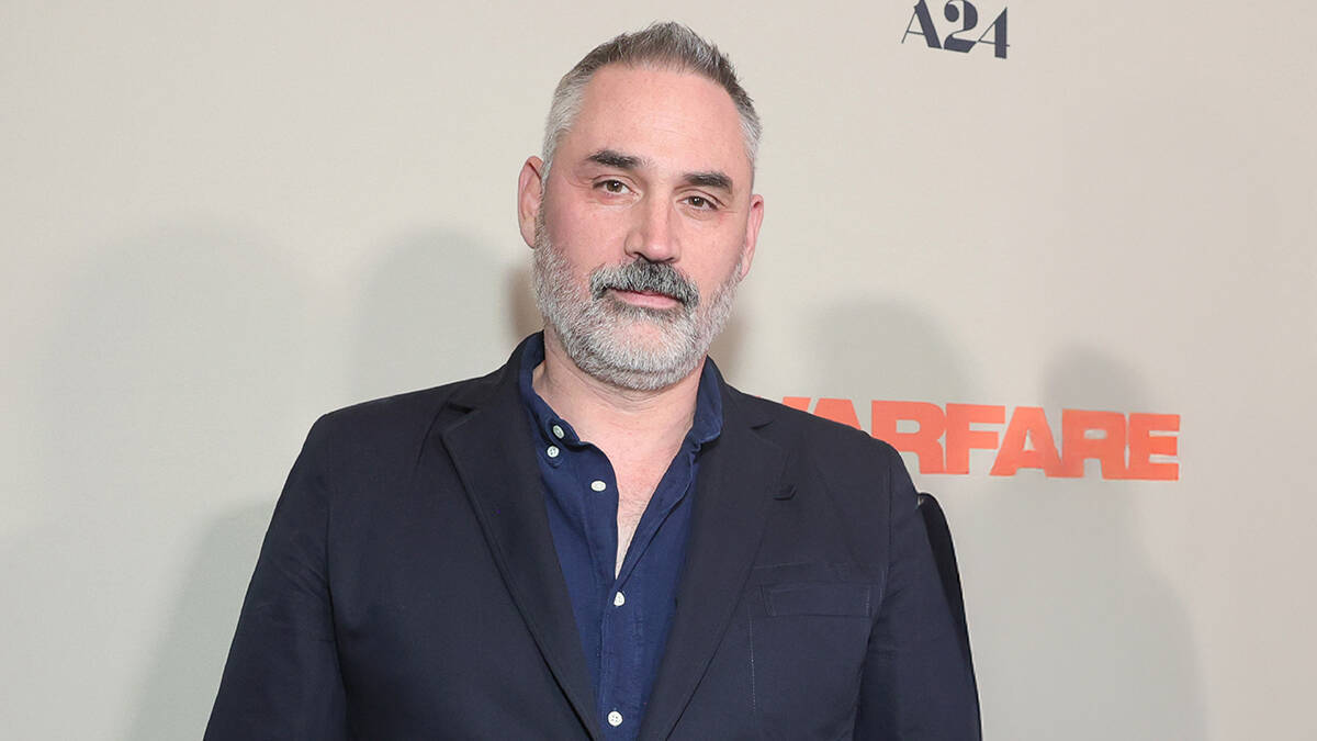 映画製作が「セラピー」に。『ウォーフェア　戦地最前線』戦場を再現したセットで元米兵が涙した理由とは