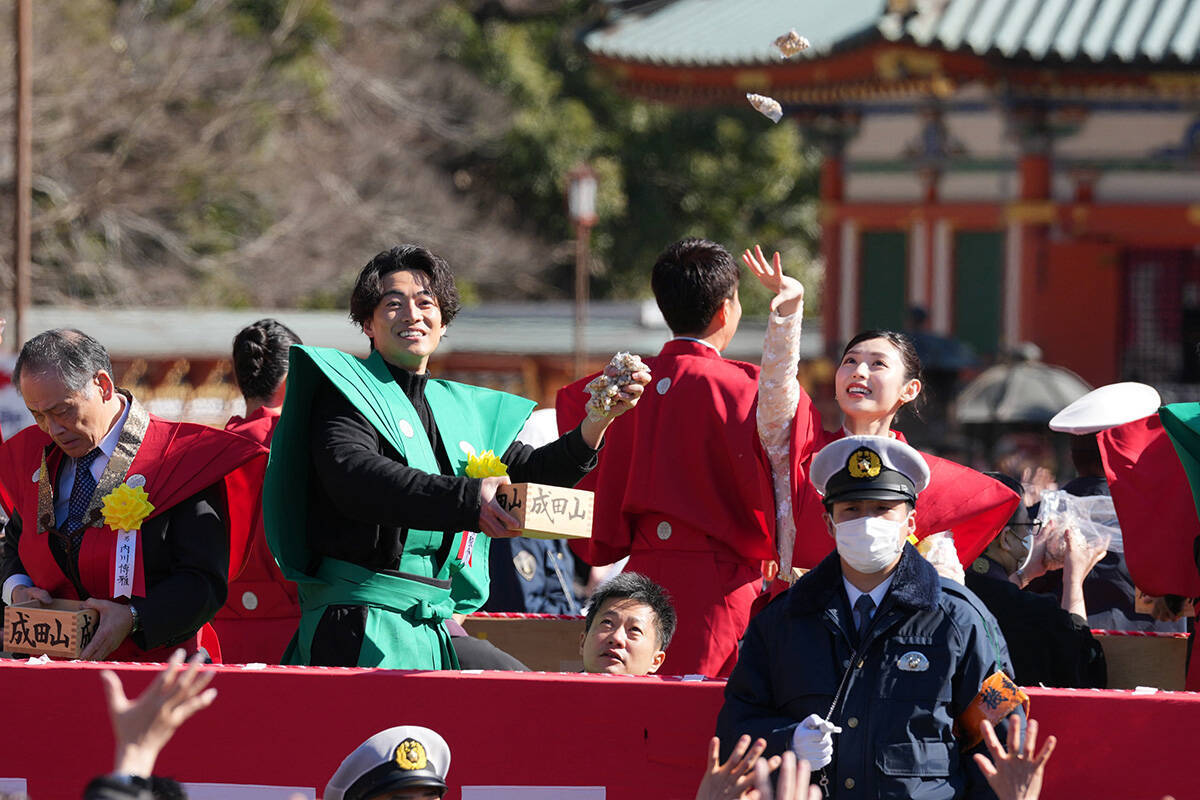 『豊臣兄弟！』仲野太賀、白石聖、池松壮亮、浜辺美波らが豆まきに参加
