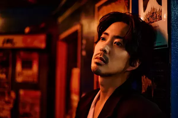 「峯田和伸×若葉竜也　不自由があるからこそ自由を感じられる。『ストリート・キングダム』インタビュー」の画像