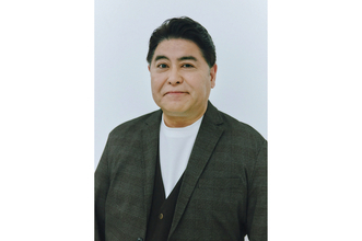 皆川猿時が孤独に立ち向かう。NHK夜ドラ『ろんりねす♪ろんりねす』1月4日スタート