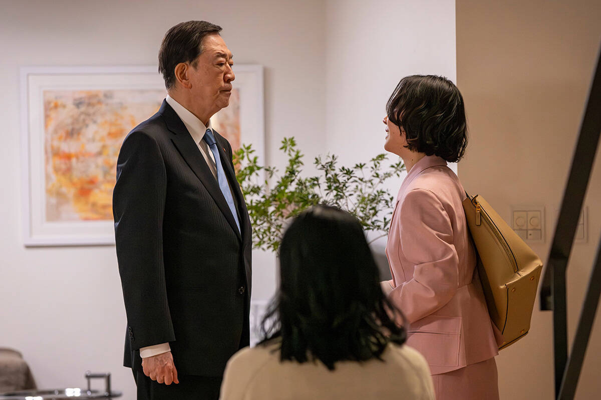 『銀河の一票』本日スタート。黒木華がバディ役・野呂佳代との初シーンや政治家の秘書役の苦労を明かす