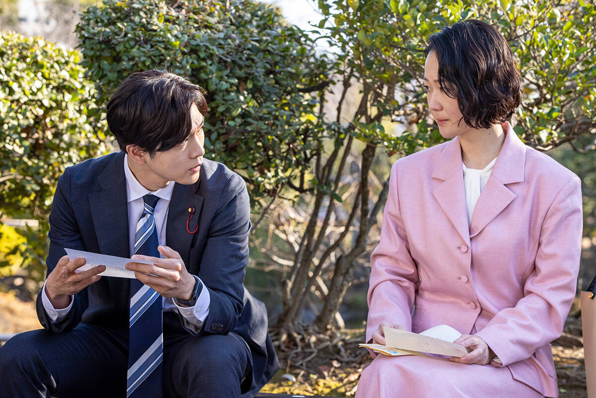 『銀河の一票』本日スタート。黒木華がバディ役・野呂佳代との初シーンや政治家の秘書役の苦労を明かす