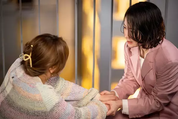 「『銀河の一票』本日スタート。黒木華がバディ役・野呂佳代との初シーンや政治家の秘書役の苦労を明かす」の画像