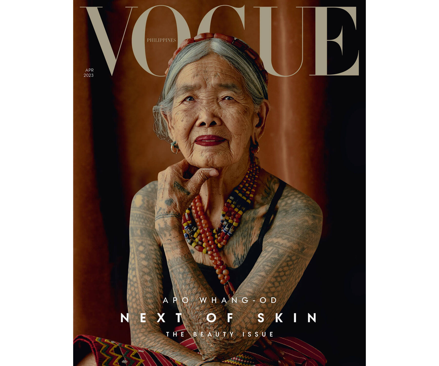 絶滅寸前のトライバルタトゥーを蘇らせた106歳女性彫り師の物語。直撃 