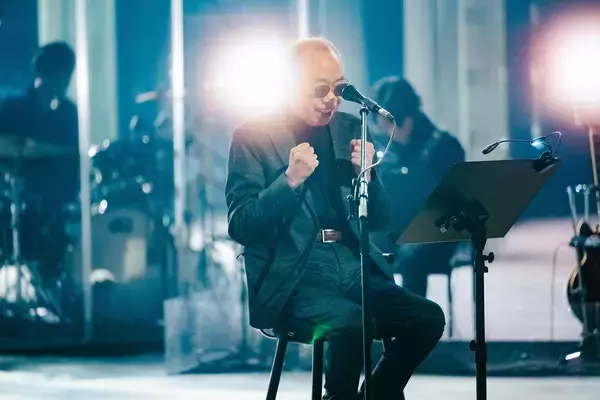 「小椋佳が13年ぶりに登場、NHK『SONGS』1月22日放送。自由過ぎる小椋節炸裂」の画像