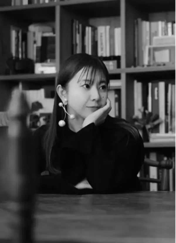 「キム・ヨンジュン×吉田ユニの写真展『Face to face』の作品に日韓62名の俳優が出演」の画像