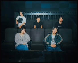 kurayamisaka、RAYへの提供曲“sagittarius”のセルフカバーを5月20日に配信リリース