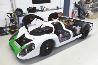 ポルシェの黄金時代を記録するため復活したポルシェ917のヒストリー