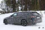 「BMW「i5ツーリング」市販型に高性能モデル「M」を設定。EVワゴン市場は白熱する時代へ」の画像12