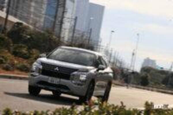 三菱アウトランダーphevは輸入車なら1000万円級 なのに500万円から選べる高コスパのプレミアムsuv 三菱アウトランダーphevとは 22年2月2日 エキサイトニュース 三菱アウトランダーphevは輸入車なら1000万円級 なのに500万円から選べる高コスパのプレミアムsuv 三菱アウトランダーphevとは 22年2月2日 エキサイトニュース