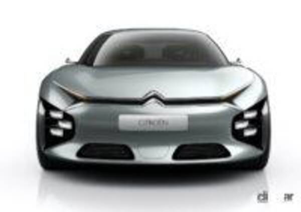 超先進的なコンセプトカーを実用車に落とし込む シトロエン新型c4 E C4 Eletricの革新的デザインコードとは クルマはデザインだ 22年1月22日 エキサイトニュース