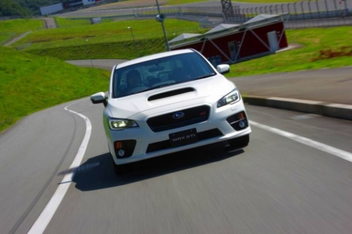 新型wrx S4とstiの違いはエンジンとトランスミッションだけ だと思ったら大間違い 14年8月25日 エキサイトニュース