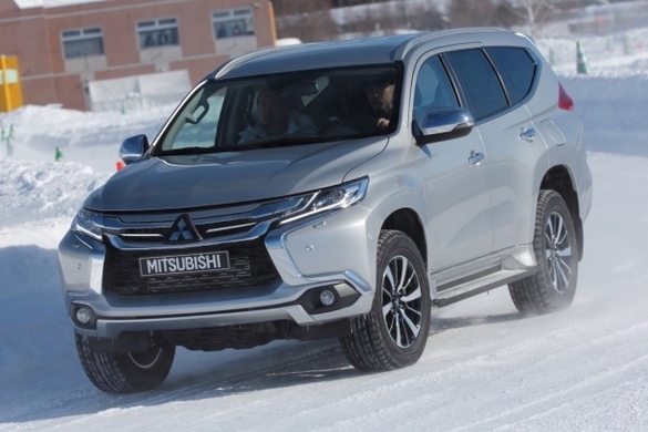 日本でも販売希望 三菱パジェロスポーツがモデルチェンジしインドネシアで発売開始 21年2月17日 エキサイトニュース