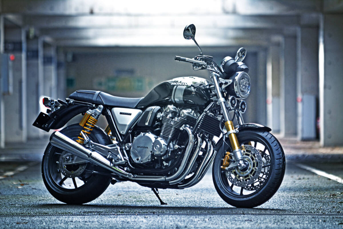 一見ゴリゴリのカスタムマシン 新しく追加される上位グレード Honda Cb1100rs がかっこよすぎ 16年10月8日 エキサイトニュース