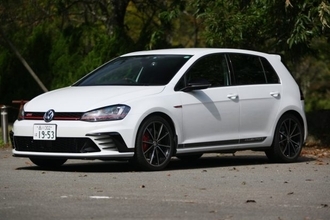 ゴルフ最速の座は譲れない!? 350台限定のゴルフGTI「クラブスポーツ ストリートエディション」