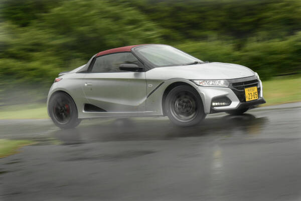 ホンダ S660 モデューロx試乗 コンプリートカーならではの完成度の高さ 悪条件下でも安定した走りを披露 18年7月23日 エキサイトニュース