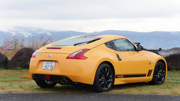 国産スペシャリティカーを保有するとどんな満足感を得られるのか？【フェアレディZ ヘリテージエディション試乗・前編】