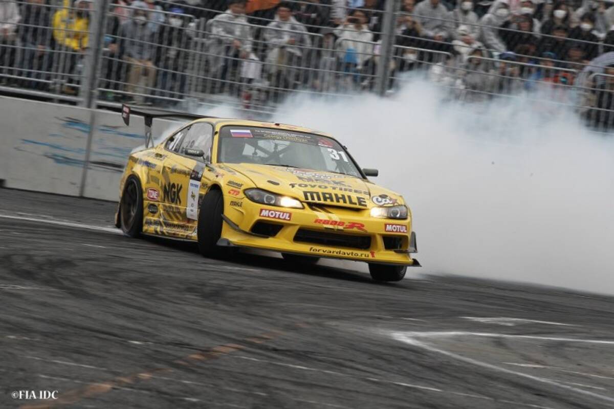 高速で横飛びするドリフトマシンに未来のf1レーサー 名取鉄平 もビックリ Fia Intercontinental Drifting Cup 18 Tokyo Drift 番外編 18年11月15日 エキサイトニュース