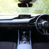 「シンプルでも美しく、クラスを超えた質感が自慢のインテリア【新型Mazda3発表】」の画像17