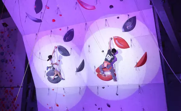 「“難関ルートを速く登れ”「MOUNTAIN HARDWEAR CUP 2019」が10月19日に開催」の画像