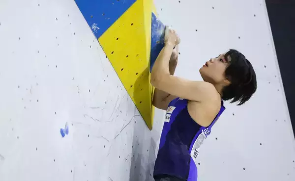 「野口啓代「全日程を楽しみたい」。ボルダリング女子予選終了後の選手コメント／世界選手権2019八王子」の画像