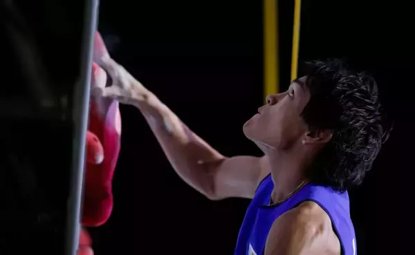 「楢崎智亜ら日本勢4名が決勝へ。厚い選手層示す／IFSCクライミング世界選手権2019八王子【コンバインド男子予選】」の画像