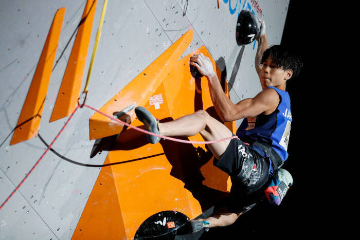 楢崎智亜が五輪代表内定！抜群の安定感で他を圧倒／IFSCクライミング世界選手権2019八王子【コンバインド男子決勝】