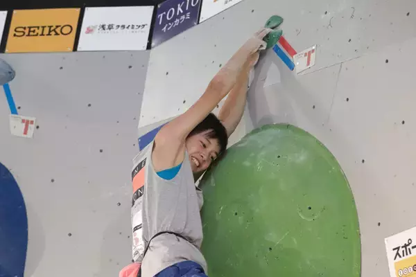 「全国の小学生クライマーが参加。第2回ボルダリング小学生競技大会が開催」の画像