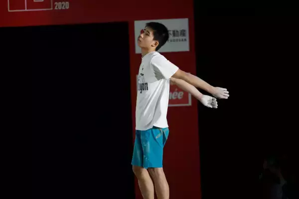「原田海が初優勝。世界に続き国内も制する　ボルダリングジャパンカップ2020【男子決勝】」の画像