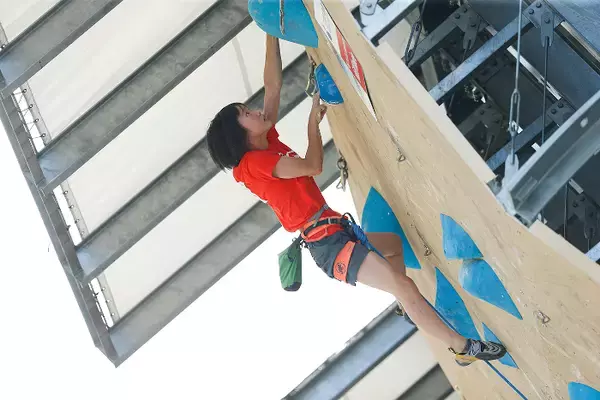 「今季3冠へ地元・伊藤ふたばが決勝進出。1位は森秋彩　リードジャパンカップ2020【女子準決勝】」の画像