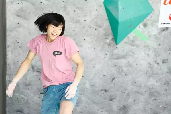 「野中生萌、圧倒的強さで首位発進　コンバインドジャパンカップ2020【女子予選】」の画像