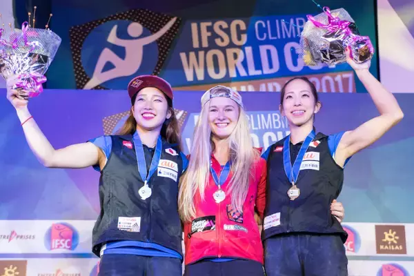 「ショウナ・コクシーが東京五輪での競技引退を発表」の画像