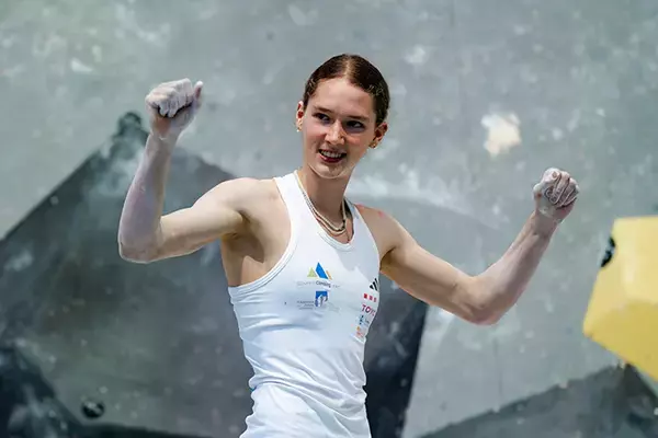 「全完登のガンブレットが今季2勝目　中村は自己最高4位【ボルダーW杯2024 第3戦インスブルック大会】」の画像