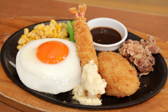 【実食レポ】ココス「満腹! オールスタープレート」を食べてみた! 新登場「本気の唐揚げ」の実力は?