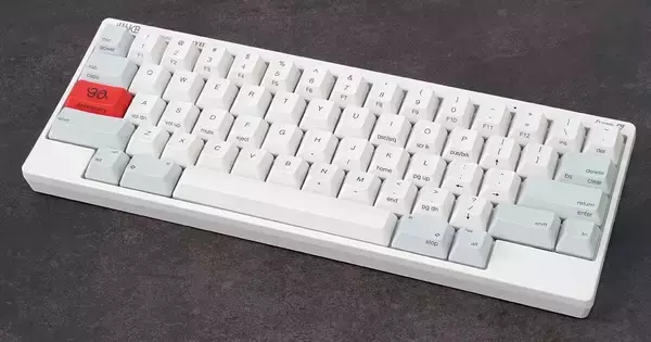 30周年のHHKB、初の押下圧30gモデルを限定販売　3,000台限定、価格は39,600円