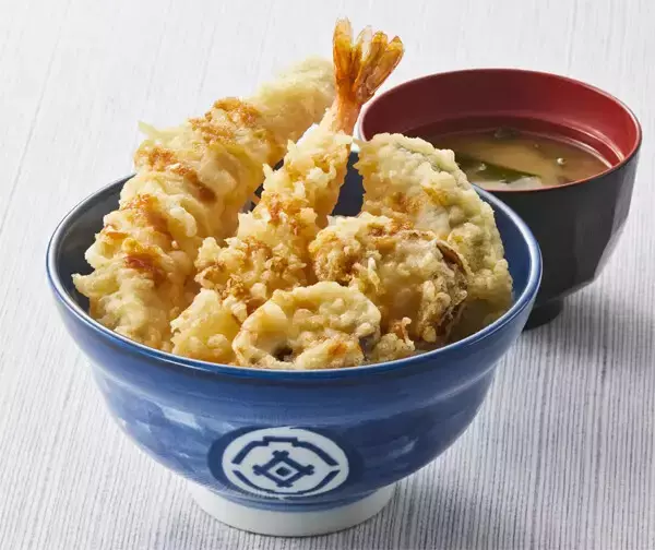 【天丼てんや】北海道の食材を味わう春限定「海老と4種の北海道産天丼」「たれづけ豚ロース天丼」などが登場
